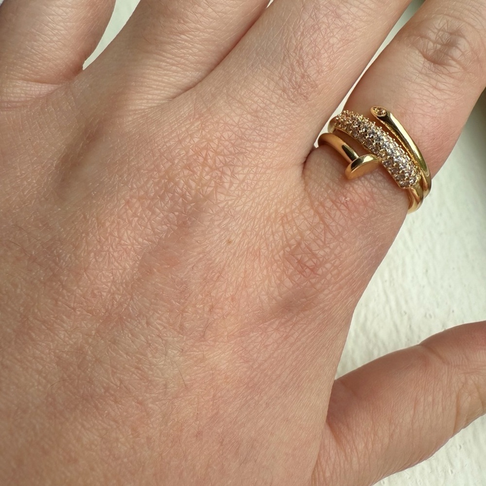 Gold Triple Band Ring Minimalist Statement Jewelry - Picture 5 of 8